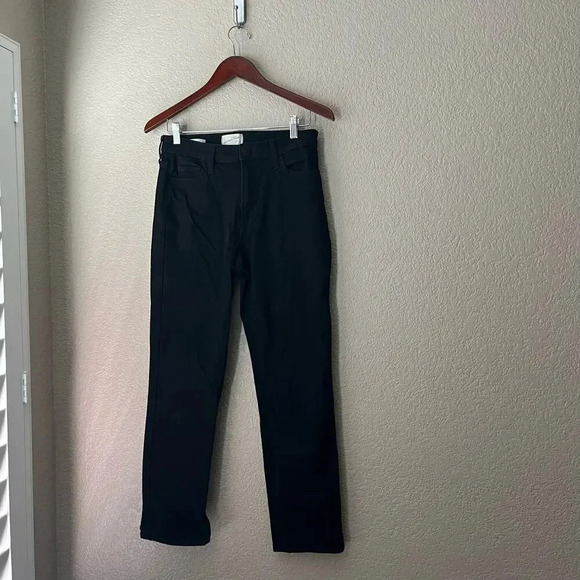 Universal Thread Jeans Women’s 6 High Rise Slim Straight Black High Waist - Picture 2 of 5